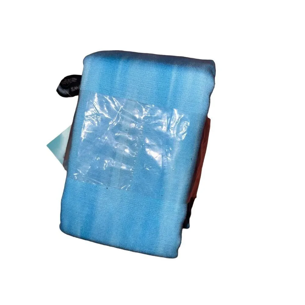 NEW WITH TAGS Microfiber Beach Towels- 35 x70 - Compact, Lightweight, Quick Dry,